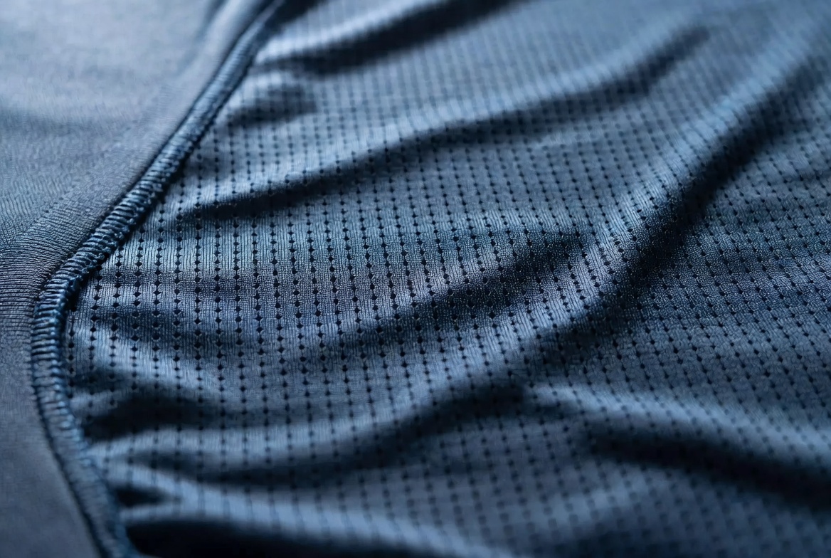 Breathable rugby jersey fabric with moisture-wicking texture